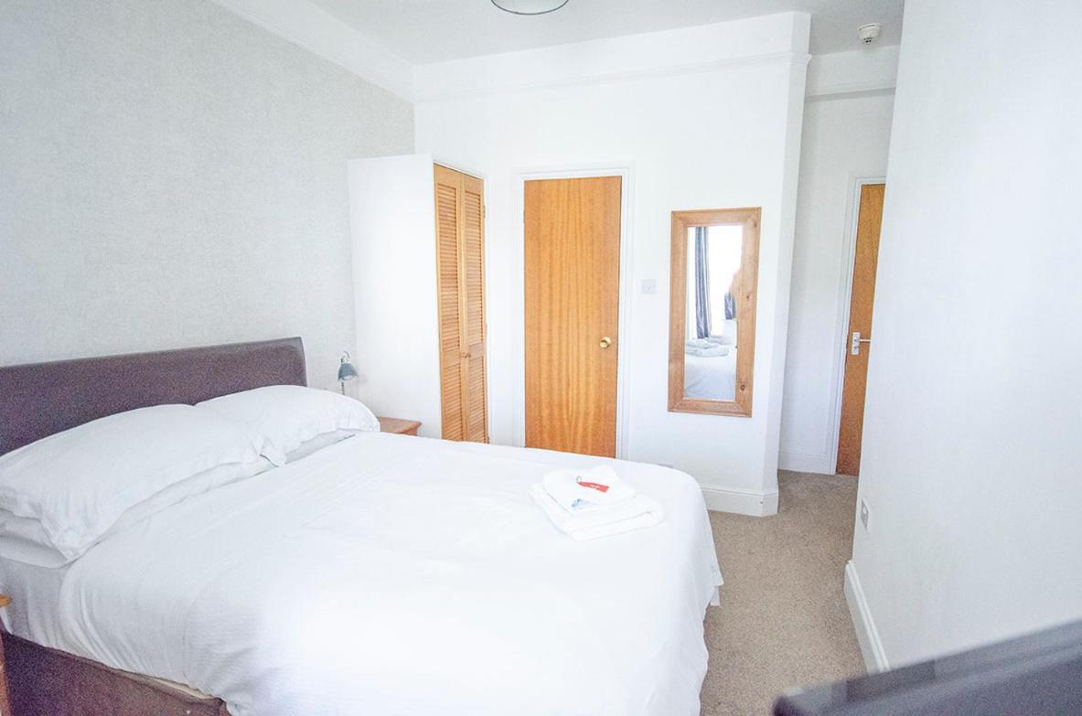 Headlands Hotel Фалмът Екстериор снимка