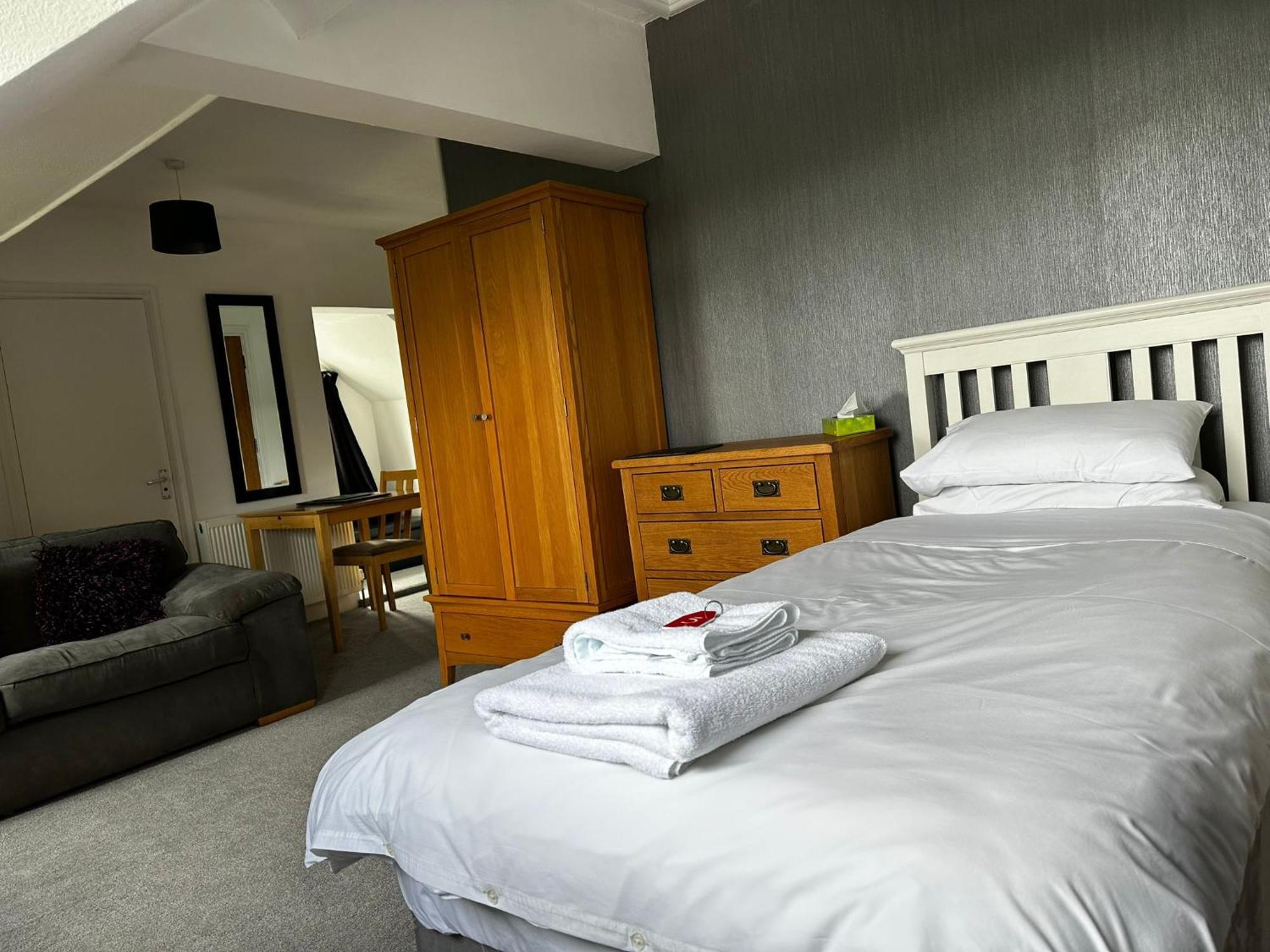 Headlands Hotel Фалмът Екстериор снимка